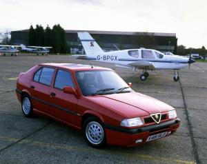 Alfa Romeo 33 16V 1992 года  (UK)